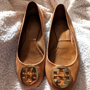 Tory Burch Flats! Size: 8.5